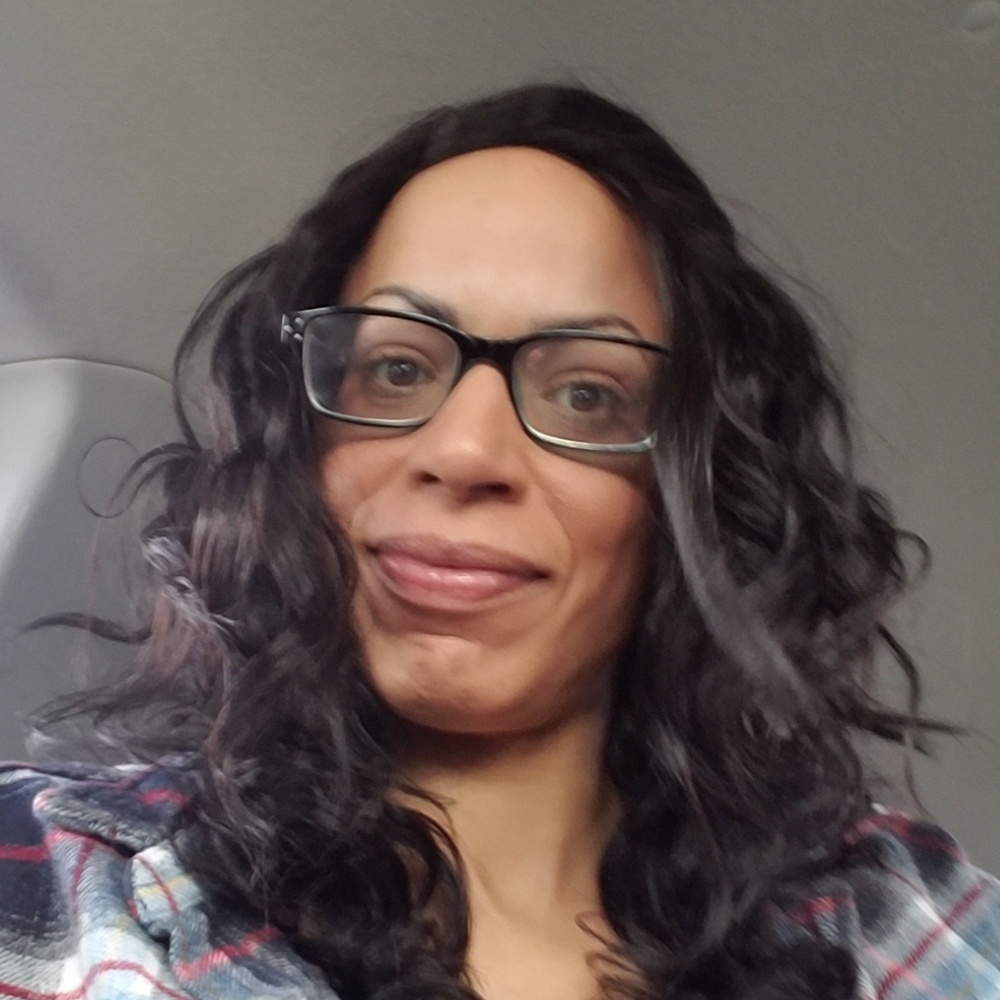 Meet your Posher, Shawna